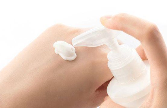 使用家用脫毛儀后可以涂身體乳嗎？