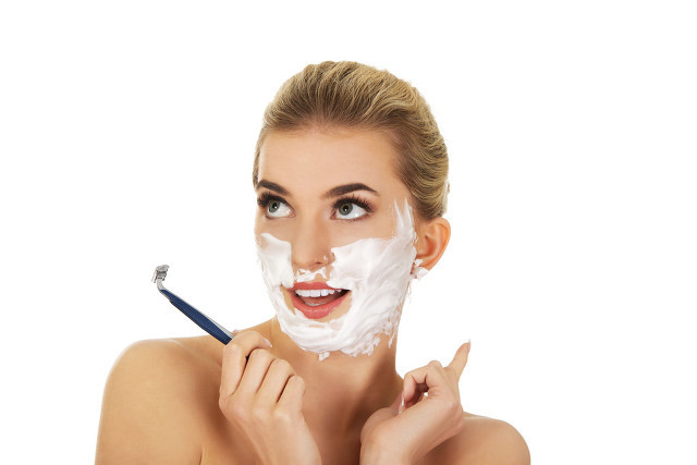 為什么有的女孩子會(huì)長“小胡子”？(圖1)