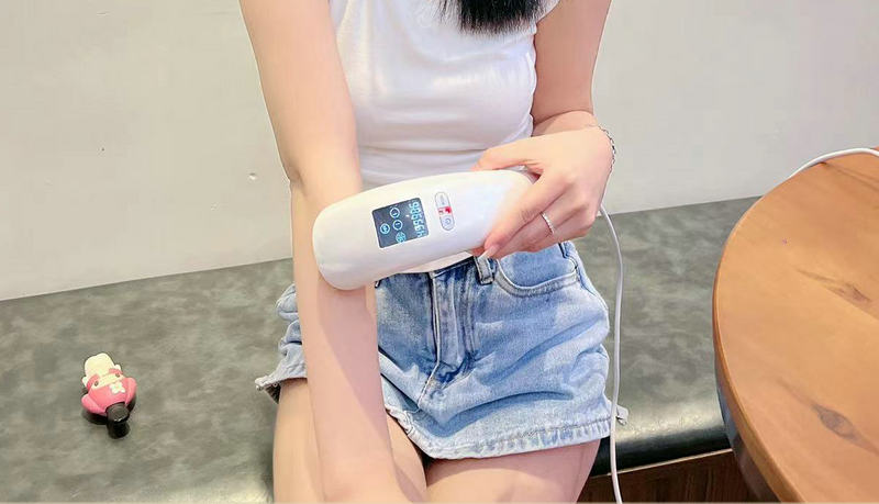 脫毛選藍寶石冰點脫毛儀,不留黑點(圖3) 脫毛選藍寶石冰點脫毛儀,不留黑點(圖3)