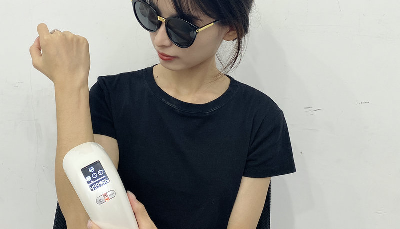 家用脫毛儀的光對眼睛有傷害嗎(圖2) 家用脫毛儀的光對眼睛有傷害嗎(圖2)