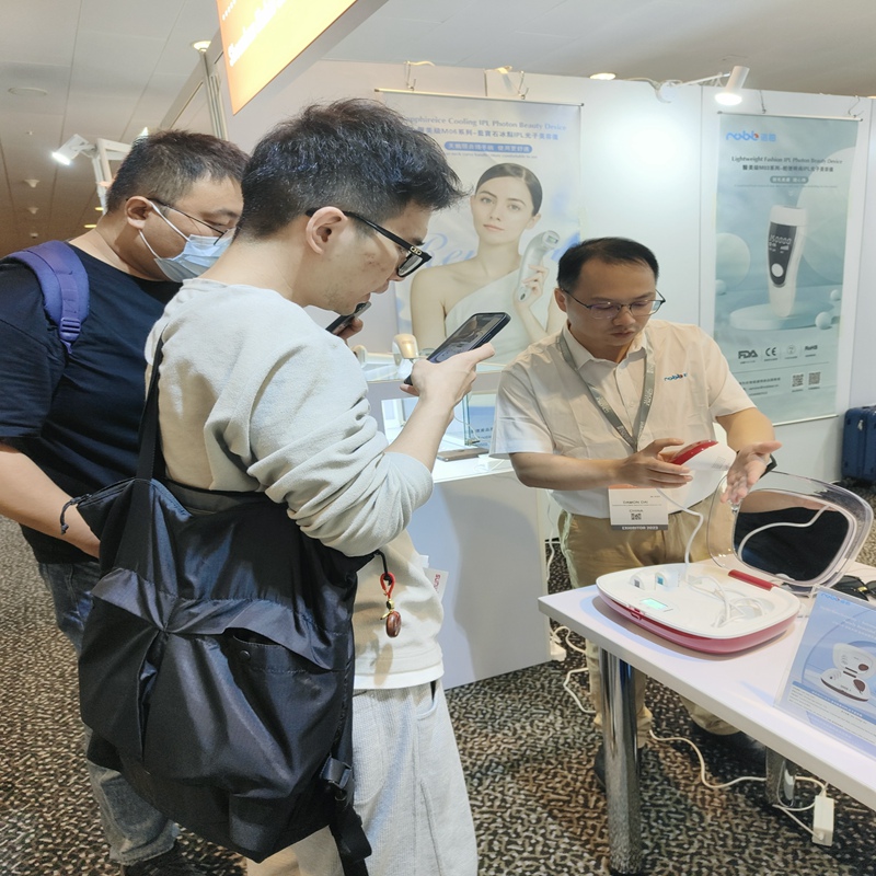 諾鉑參加亞太區美容展,展示產品特色與科研理念(圖5) 諾鉑參加亞太區美容展,展示產品特色與科研理念(圖5)